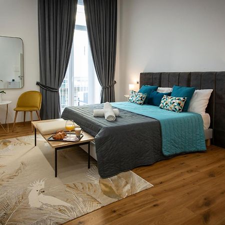 Downtown Napoli b&b Zewnętrze zdjęcie