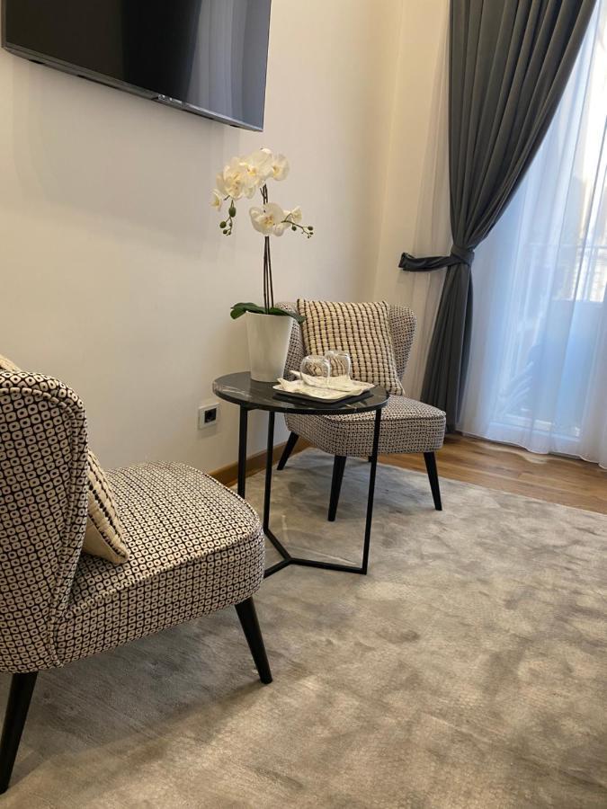 Downtown Napoli b&b Zewnętrze zdjęcie