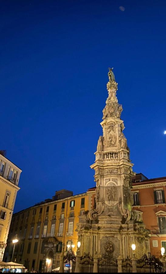 Downtown Napoli b&b Zewnętrze zdjęcie